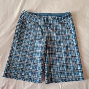 Athleta womens size small plaid pull on shorts